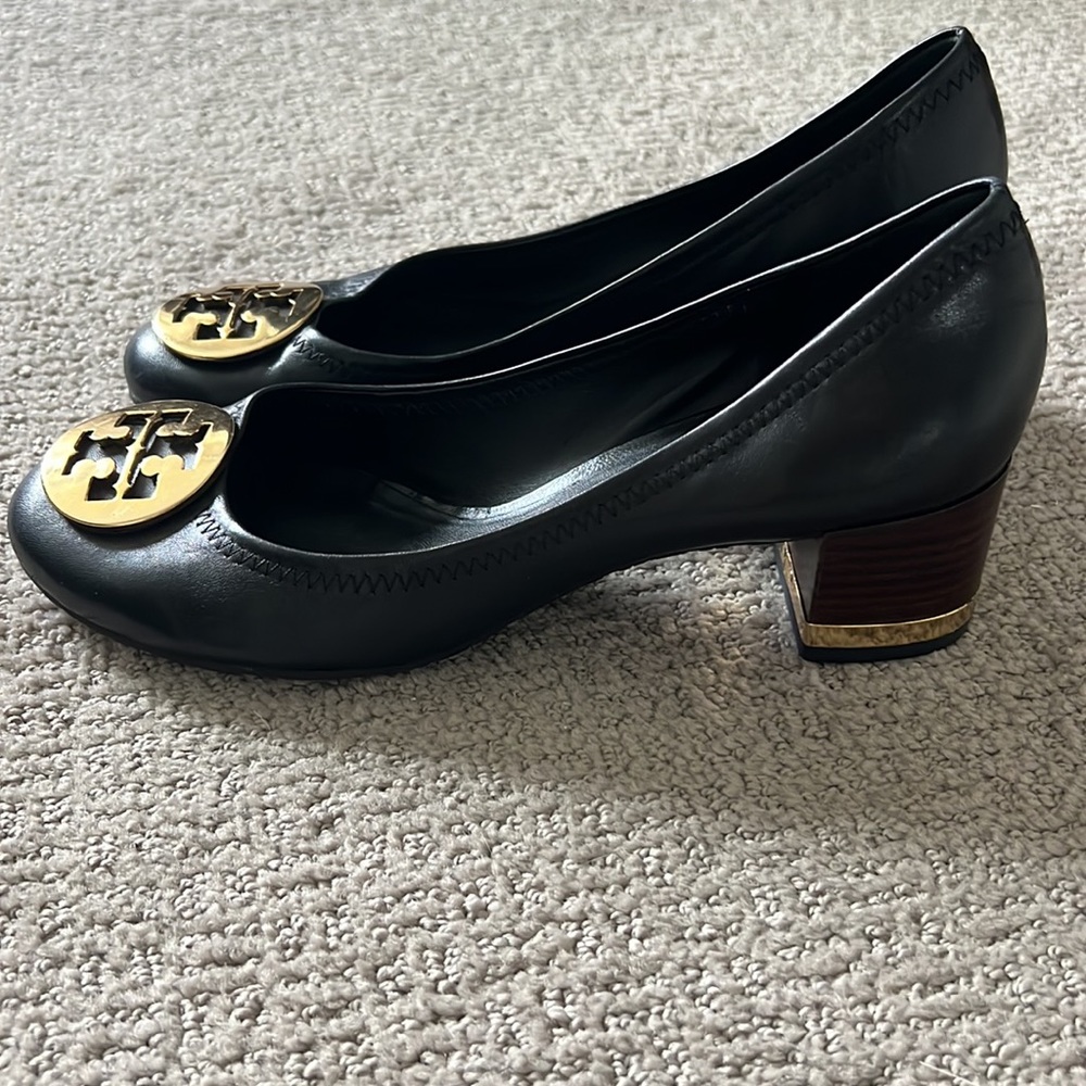 Tory Burch Reva black and gold leather high heels women’s size 8